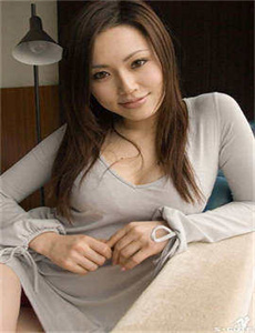 波多野结衣女仆AV久久